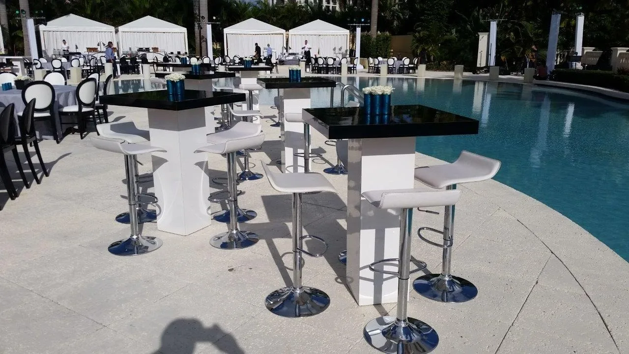 Alpine High Top - Black Top White Base 30_W x 30_D x 42_H in Pompano Beach, Florida