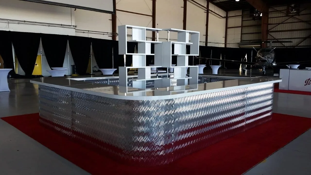 Contempo Silver Mirrored Bar 18_x15_ Contempo Silver Mirrored Center Bar w_ White Tops in Pompano Beach, Florida