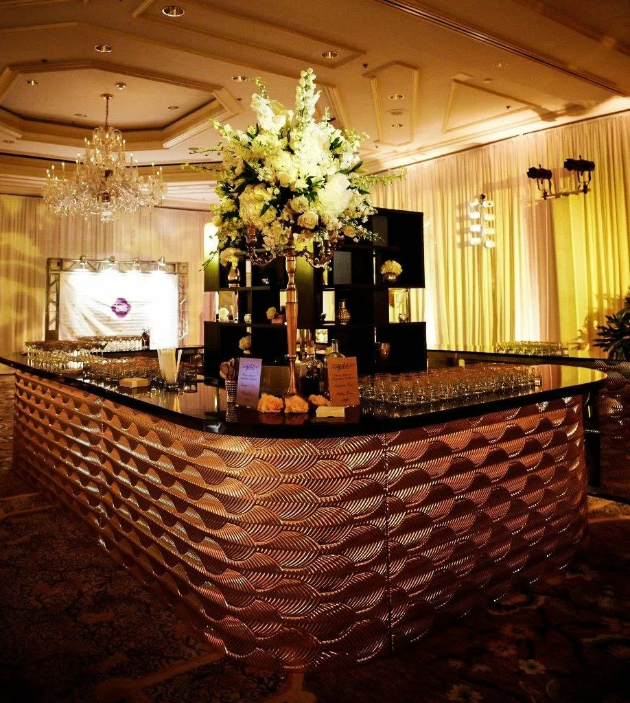 Gatsby Gold Mirrored Bar 18_x15_ Gatsby Gold Mirrored Center Bar w_ Black Tops in Pompano Beach, Florida
