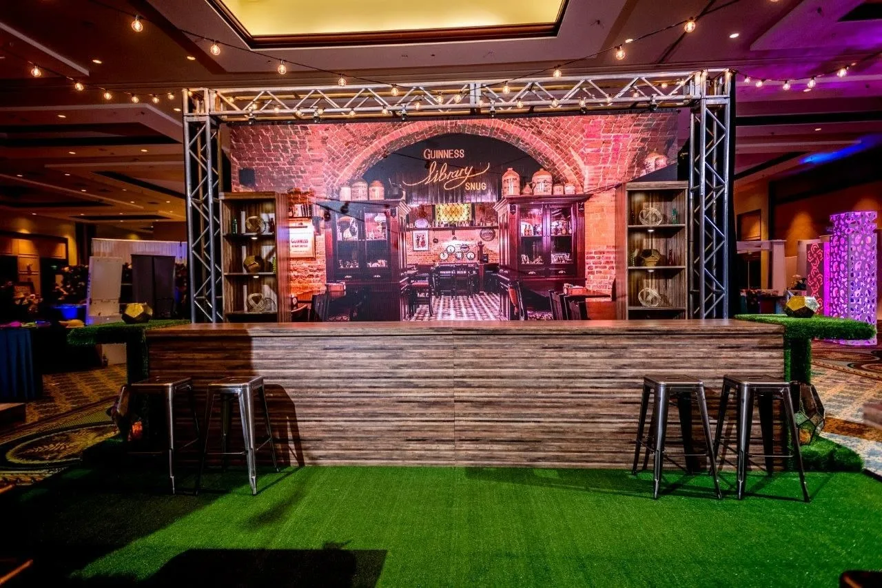 Plank Wood Bar 20_ Plank Wood Double Bar w_ Plank Wood Tops & Grass Corners in Pompano Beach, Florida